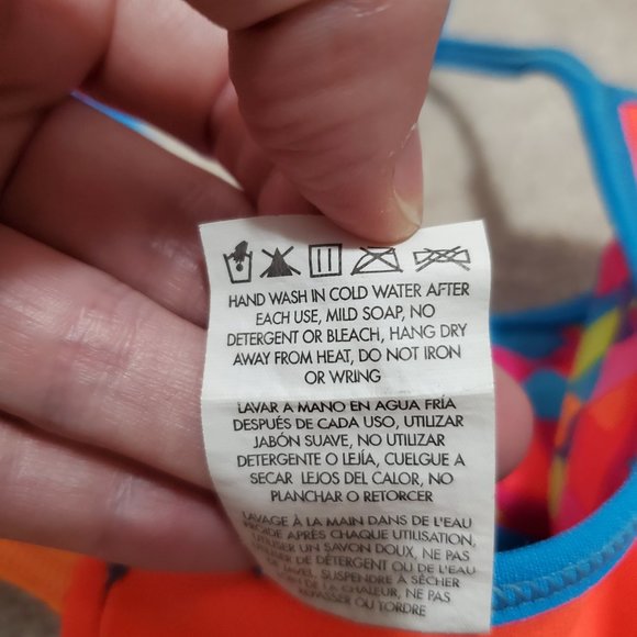 TYR / XS / Women's Le Reve Mojave Neon Geometric Racerback Pullover Bikini Top - Picture 8 of 9